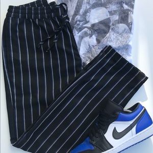 Topman Men's 32x32 White and Blue Stripe Pants
